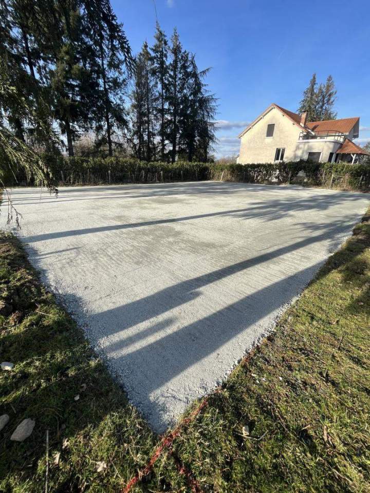 Dalle en béton pour une cour Thiviers